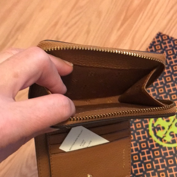 Tory Burch Mini wallet(brown) - Picture 9 of 10